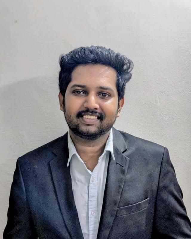 Krishnadas K
